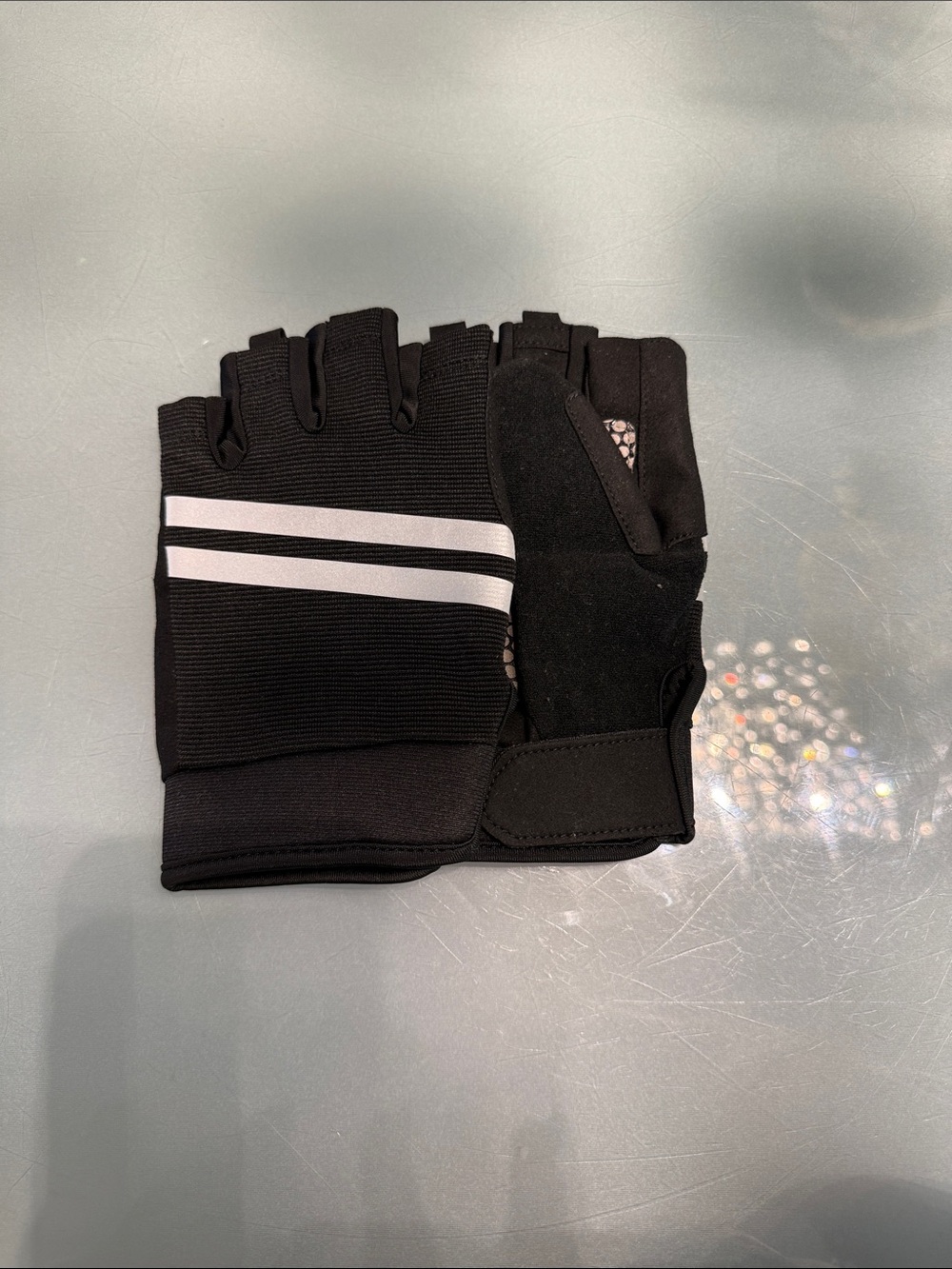 Men's Black Fingerless Training Gloves with Reflective Stripes